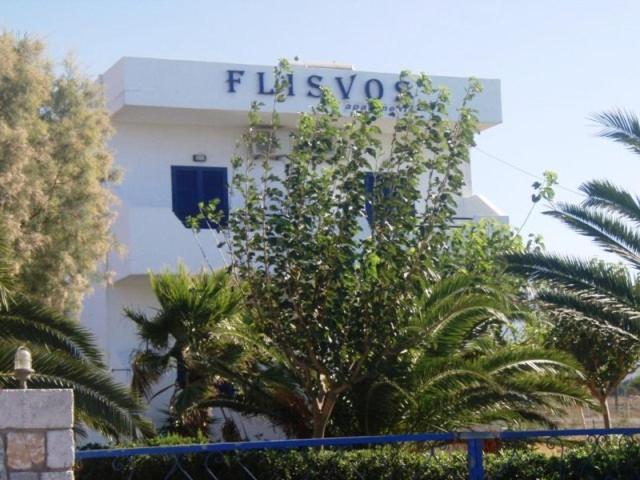 Flisvos Apartments Frangocastelo Exterior photo